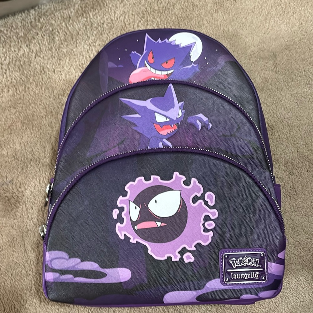 Gastly loungefly.